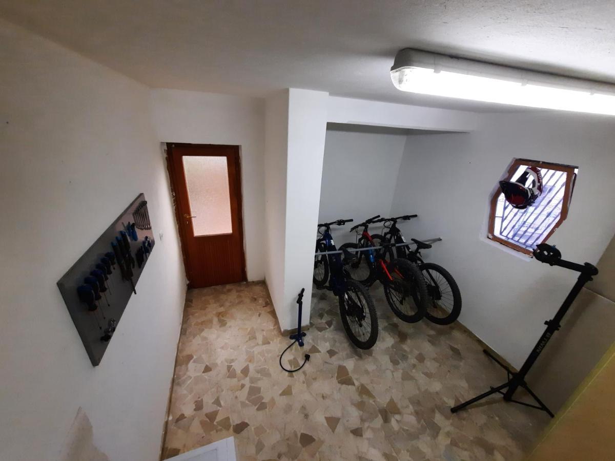Casa Matilde - Appartamento Vista Mare - Con Posto Auto Finale Ligure Zewnętrze zdjęcie