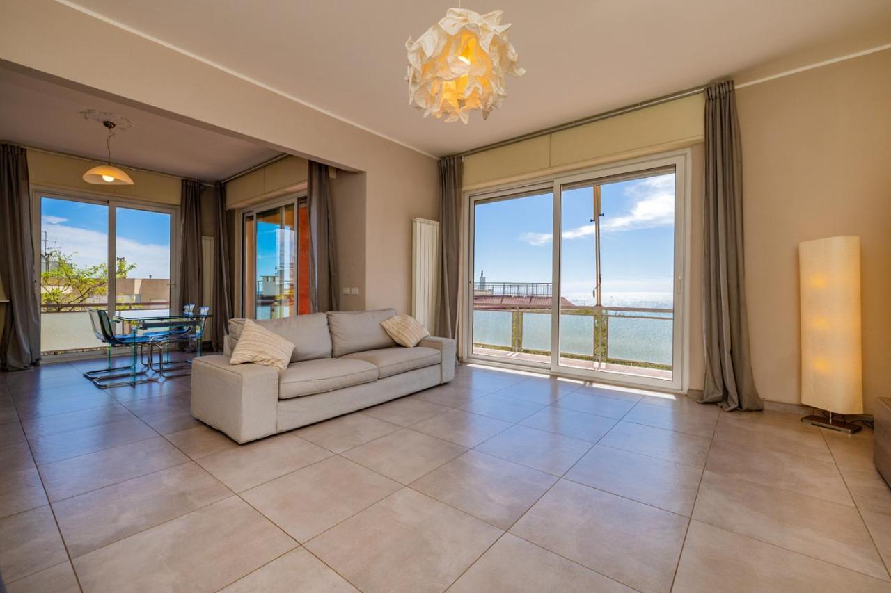 Casa Matilde - Appartamento Vista Mare - Con Posto Auto Finale Ligure Zewnętrze zdjęcie
