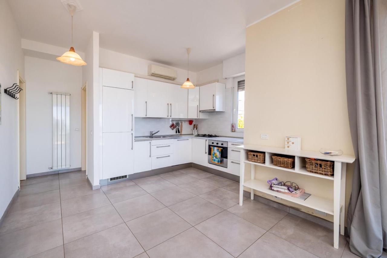 Casa Matilde - Appartamento Vista Mare - Con Posto Auto Finale Ligure Zewnętrze zdjęcie